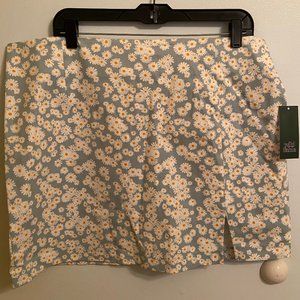 NWT Blue Ditsy Floral Miniskirt